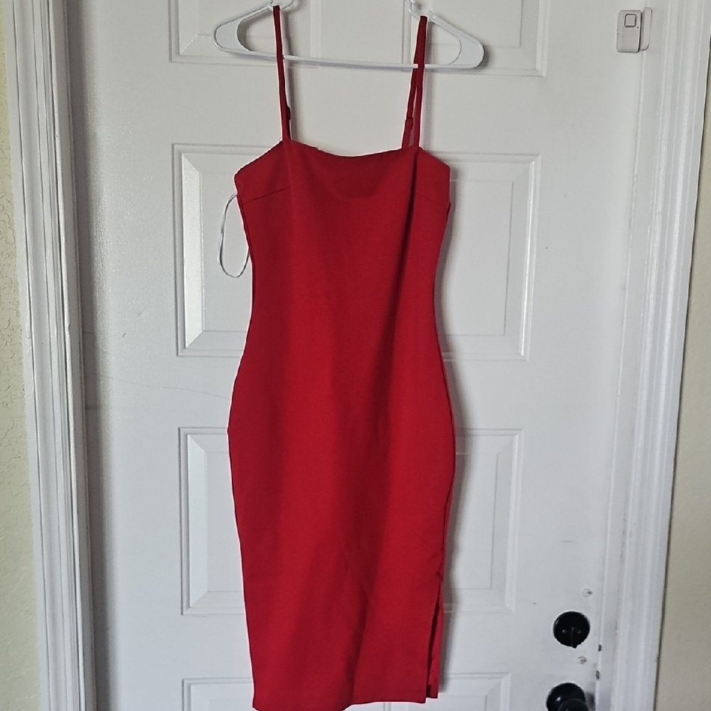 Lulu's Strapless Red Dress